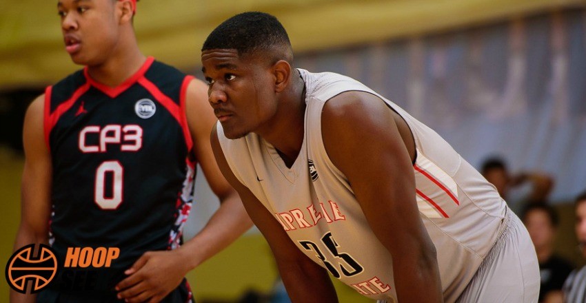 DeAndre Ayton makes his claim as the best that there is in high school ball from day two at the Nike Peach Jam. 
